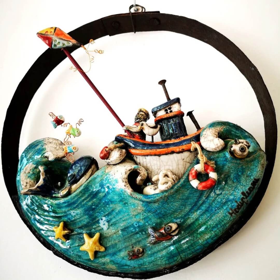 Rotondità opera d'arte ceramica raku